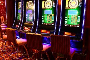 agen338 Live Dealer roulette table with dealer and betting interface